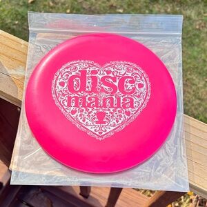 New & Beautiful Discmania Red Penned P1X Disc Golf Putter w Heart ❤️ Stamp